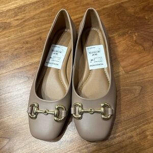 Nordstrom Rack Beige Women’s Ballet Flats